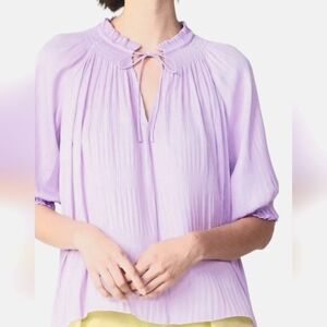 Boutique Brand Beautiful Top NWT!!